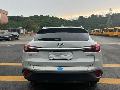 Mazda CX-4 2017, 89000 км, за 47800 CNY - фото 8