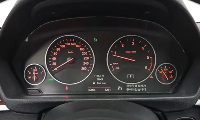 BMW 3-Series 2012, 62094 км, за 7550000 KRW - фото 8