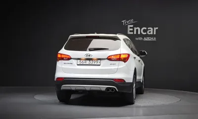 Hyundai Santafe 2015, 107832 км, за 8500000 KRW