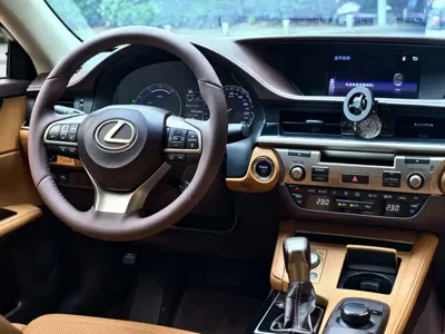 Lexus ES 2017, 136000 км, за 125000 CNY - фото 6