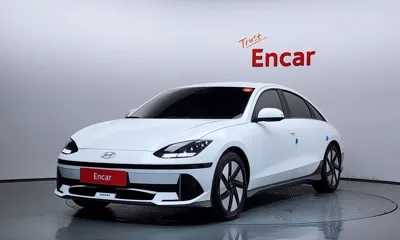 Hyundai Ioniq6 · 2023 год