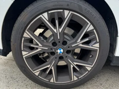 BMW 1-Series 2025, 5000 км, за 47610000 KRW - фото 9
