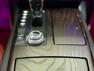 Maserati Quattroporte 2019, 80000 км, за 298000 CNY - фото 4