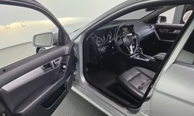 Mercedes-Benz C-Class 2013, 162905 км, за 5200000 KRW - фото 10