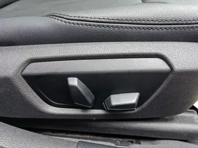 BMW 3 Series 2015, 118400 км, за 49800 CNY - фото 16