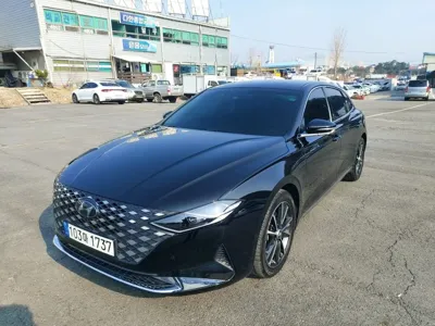 Hyundai Grandeur · 2022 год