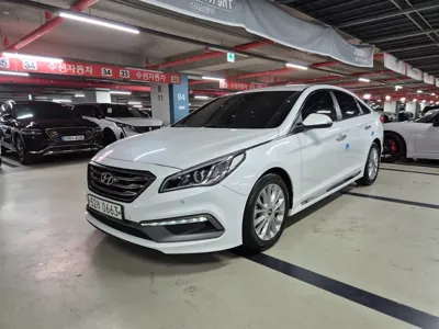 Hyundai Sonata · 2016 год