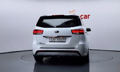 Kia Canival 2018, 92984 км, за 15900000 KRW - фото 4