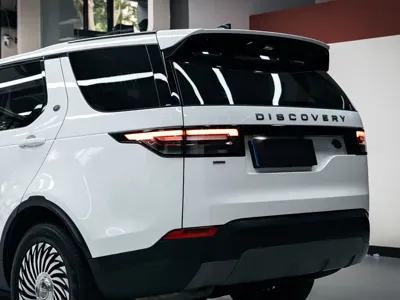 Land Rover Discovery 2019, 90000 км, за 196800 CNY - фото 8
