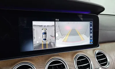 Mercedes-Benz E-Class 2019, 43520 км, за 31700000 KRW - фото 15