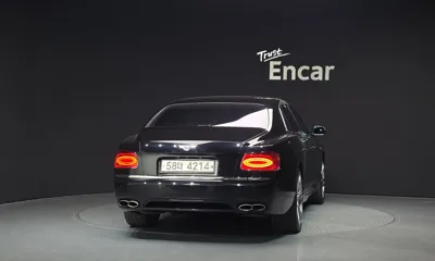 Bentley Flying Spur 2018, 169804 км, за 47000000 KRW