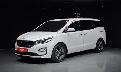 Kia Canival · 2019 год
