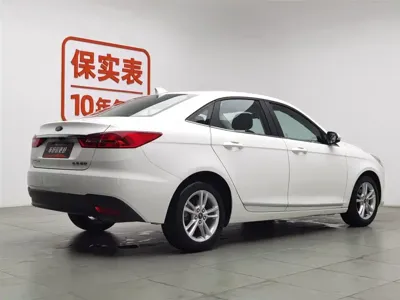 Ford Escort 2020, 54500 км, за 30800 CNY