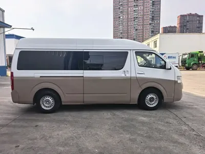 Foton Fengjing G7 2019, 73000 км, за 26800 CNY