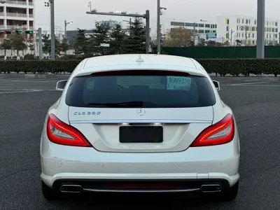 Mercedes-Benz CLS 2013, 90000 км, за 238800 CNY