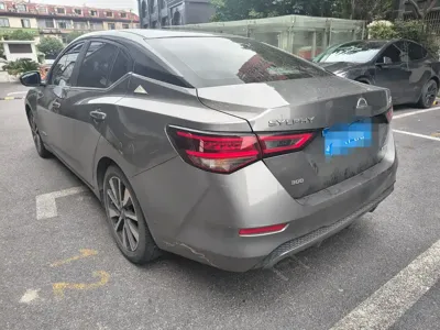 Nissan Sylphy 2022, 81000 км, за 45800 CNY - фото 6