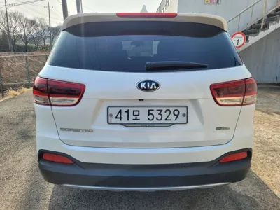 Kia Sorento 2015, 134925 км, за 10500000 KRW