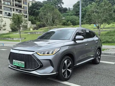 BYD PLUS New Energy 2022, 70000 км, за 59800 CNY - фото 1
