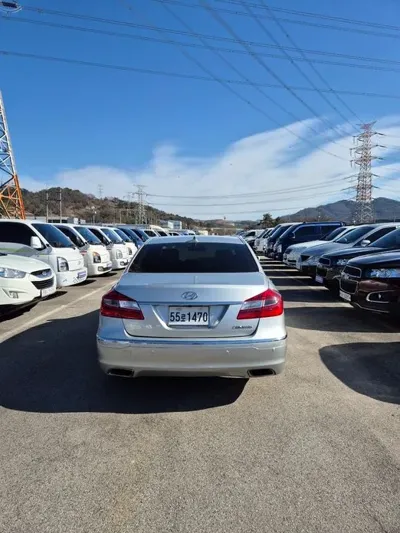 Hyundai Genesis 2012, 77381 км, за 5500000 KRW - фото 4