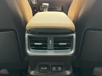 Lexus ES 2019, 55000 км, за 139800 CNY - фото 17