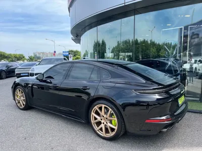 Porsche Panamera 2025, 16888 км, за 184770000 KRW - фото 3