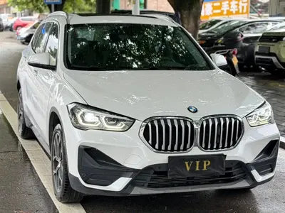 BMW X1 2022, 30000 км, за 113800 CNY