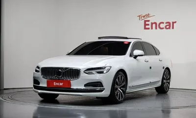 Volvo S90 · 2023 год