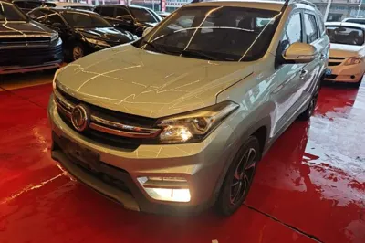 Dongfeng Fengon S560 · 2018 год
