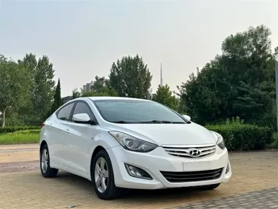 Hyundai Elantra Langdong 2014, 90000 км, за 18800 CNY
