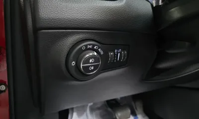 Jeep Compass 2018, 117774 км, за 9500000 KRW - фото 19