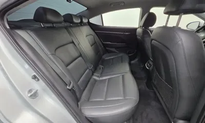 Hyundai Avante 2016, 184162 км, за 7400000 KRW - фото 20