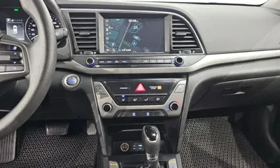 Hyundai Avante 2018, 112687 км, за 10500000 KRW - фото 12