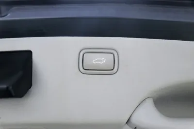 Kia Canival 2015, 305698 км, за 5500000 KRW - фото 18