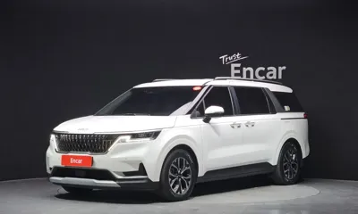 Kia Canival · 2023 год