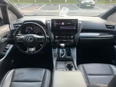 Lexus LM 2021, 220000 км, за 568000 CNY - фото 7