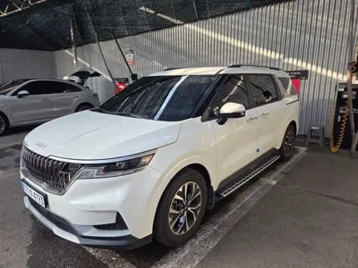 Kia Canival 2023, 45300 км, за 11520000 KRW