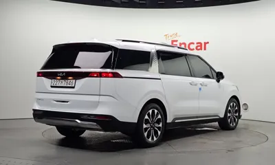 Kia Canival 2023, 60133 км, за 27300000 KRW