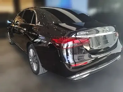 Mercedes-Benz E-Class 2023, 37600 км, за 300300 CNY - фото 9