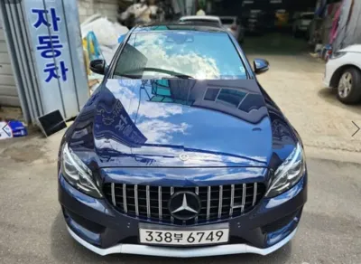 Mercedes-Benz C-Class · 2018 год