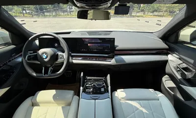 BMW 5-Series 2025, 15545 км, за 63900000 KRW - фото 7
