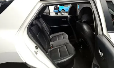 Kia Stonic 2018, 88378 км, за 10500000 KRW - фото 11