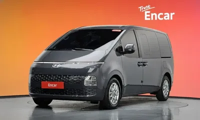 Hyundai Staria · 2025 год