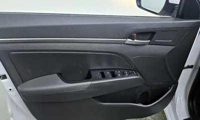 Hyundai Avante 2018, 69971 км, за 11000000 KRW - фото 24