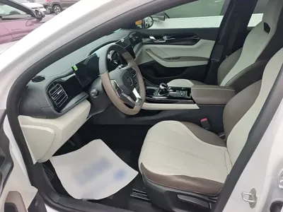 BYD Qin Plus 2024, 22799 км, за 52300 CNY - фото 15