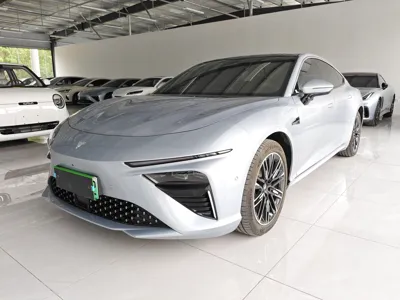 Nezha S · 2022 год