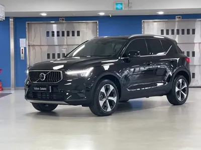 Volvo XC40 · 2026 год