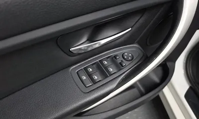 BMW 3-Series 2013, 112653 км, за 12900000 KRW - фото 31