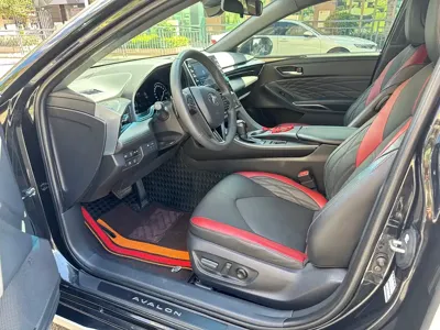 Toyota Avalon 2021, 51000 км, за 118800 CNY
