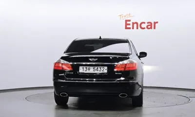 Hyundai Genesis 2011, 209203 км, за 3500000 KRW