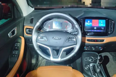 Chery Tiggo 7 2016, 97600 км, за 24227.96 CNY - фото 10